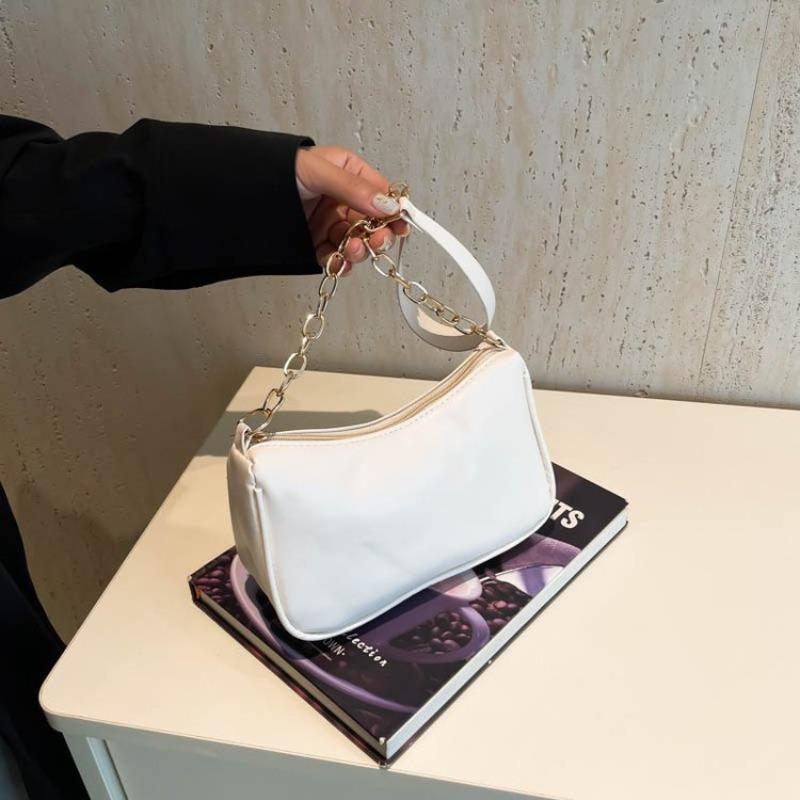 Новая женская сумка осень и зима багет модная ретро подмышечная сумка универсальная атмосфера портативная темпераментная сумка на плечо белый