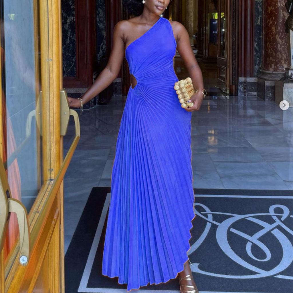 Damen Modisches Einfarbiges Lässiges Sexy Temperament Ein Schulter Schräger Kragen Plissiert Ausgeschnitten Kleid Langes Kleid