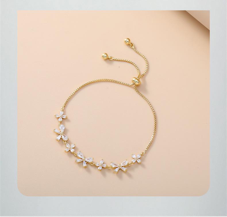 Shiny Bow Zirconia Adjustable Bracelet – Fashionable Women's Gift