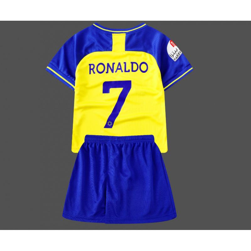 

2 Real Madrid Riyadro jersey 252 Barcelona Manchester City C Ronaldo children s football jersey set jersey 28 yards (155-160)