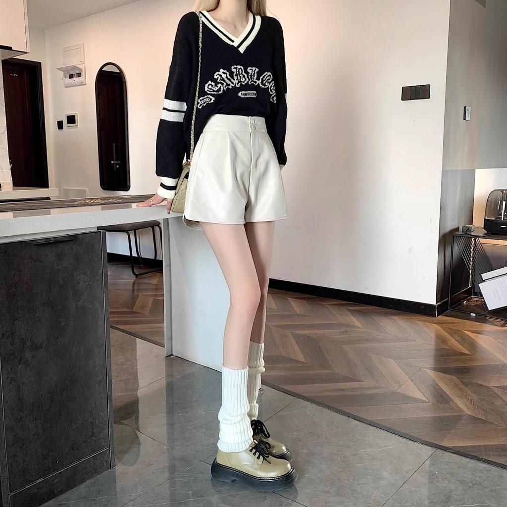 Autumn 2024 Plus Size Women's High Waist PU Leather Black Wide Leg Shorts