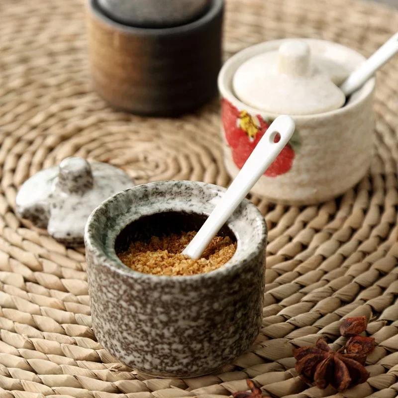Creative Can Ceramic Seasoning Tank Kitchen Ware Storage Bottles and Jars Seasoning Bottle Japanese Seasoning Tank