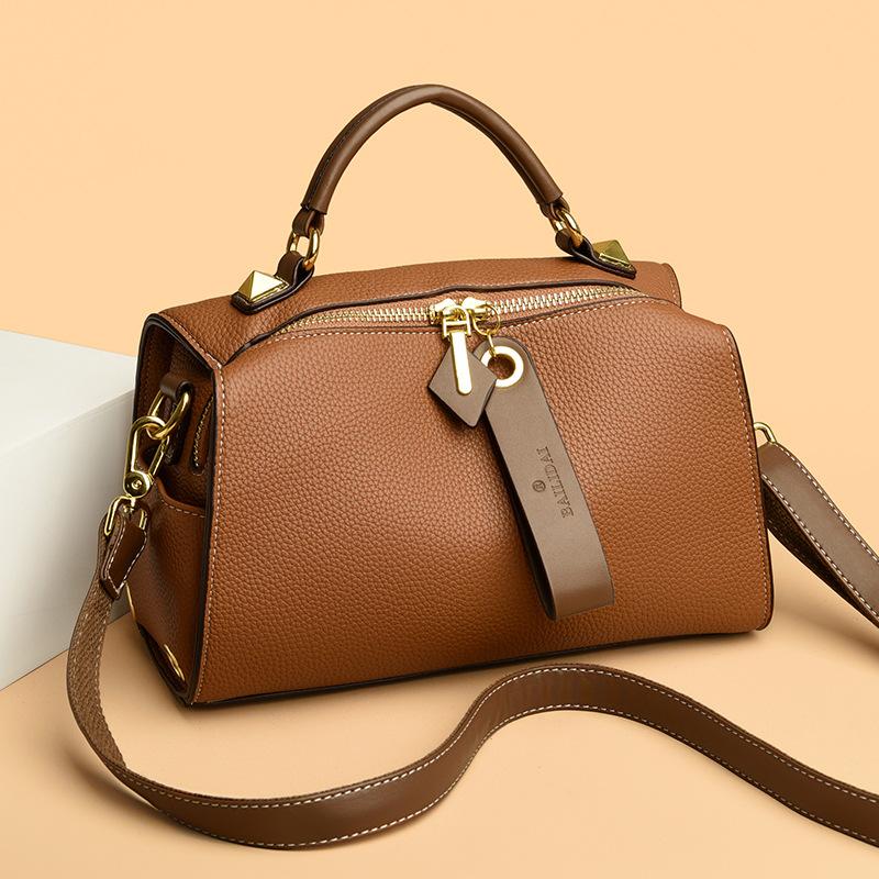 Crossbody Bag, Women's New Boston Bag, Large Capacity Commuting Bag, Fashionable and Versatile Pillow Bag, High-end Single Shoulder Bag