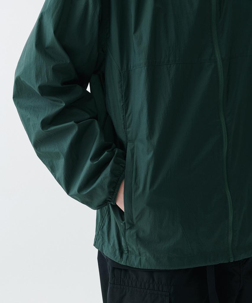 Musinsa Standard [City Leisure] Lightweight Packable Windbreaker Jacket [Hunter Green]