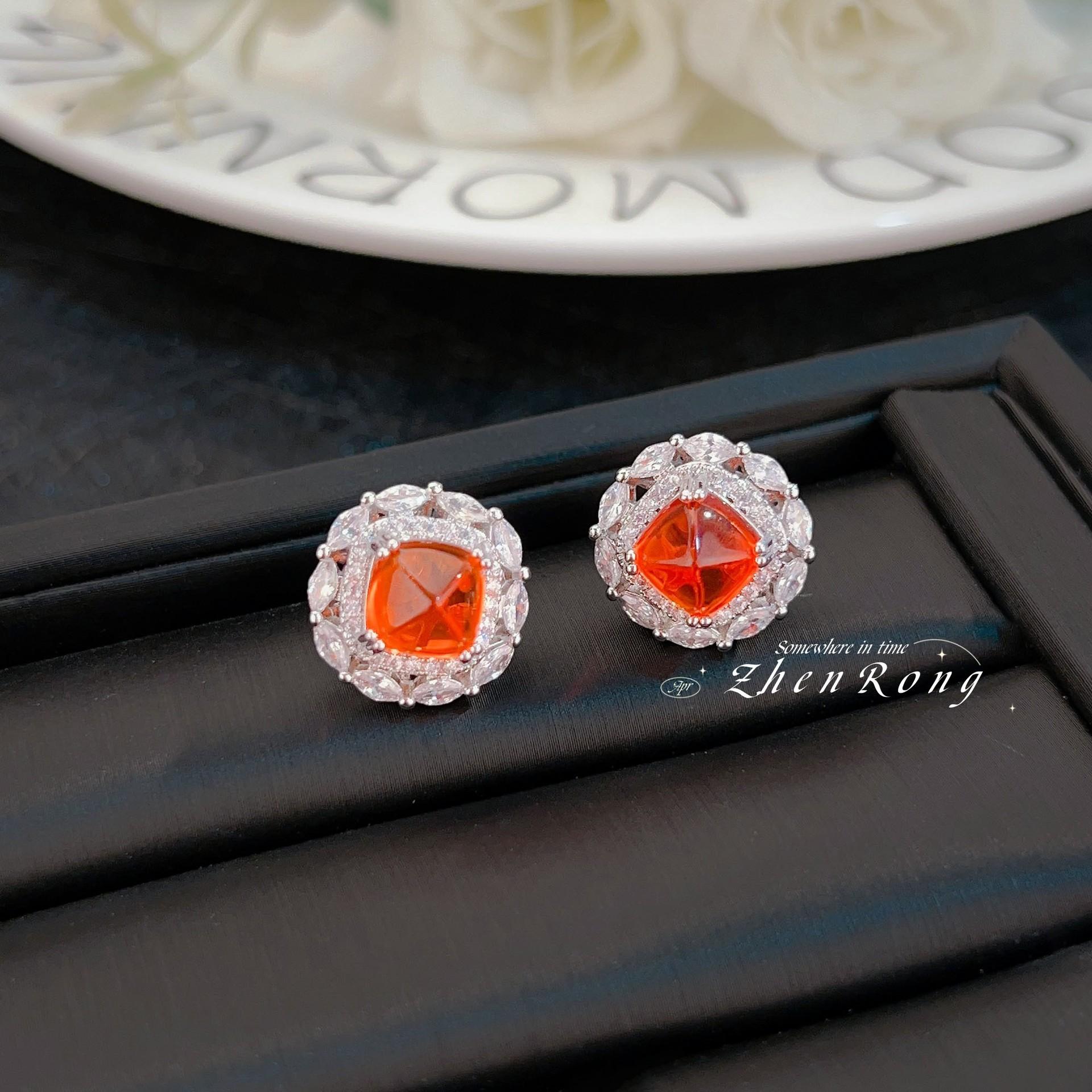 

Модні Імітаційні Помаранчеві Цукрові Вежі Різнокольорові Кришталеві Кільця Для Жінок Розкішні Цирконієві Набори Сережки-Пусети Підвіски Намиста resizable