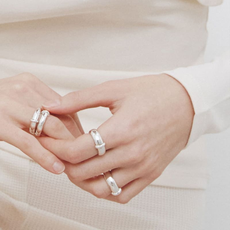 LUMIAH BOLD QUIET TIED RING