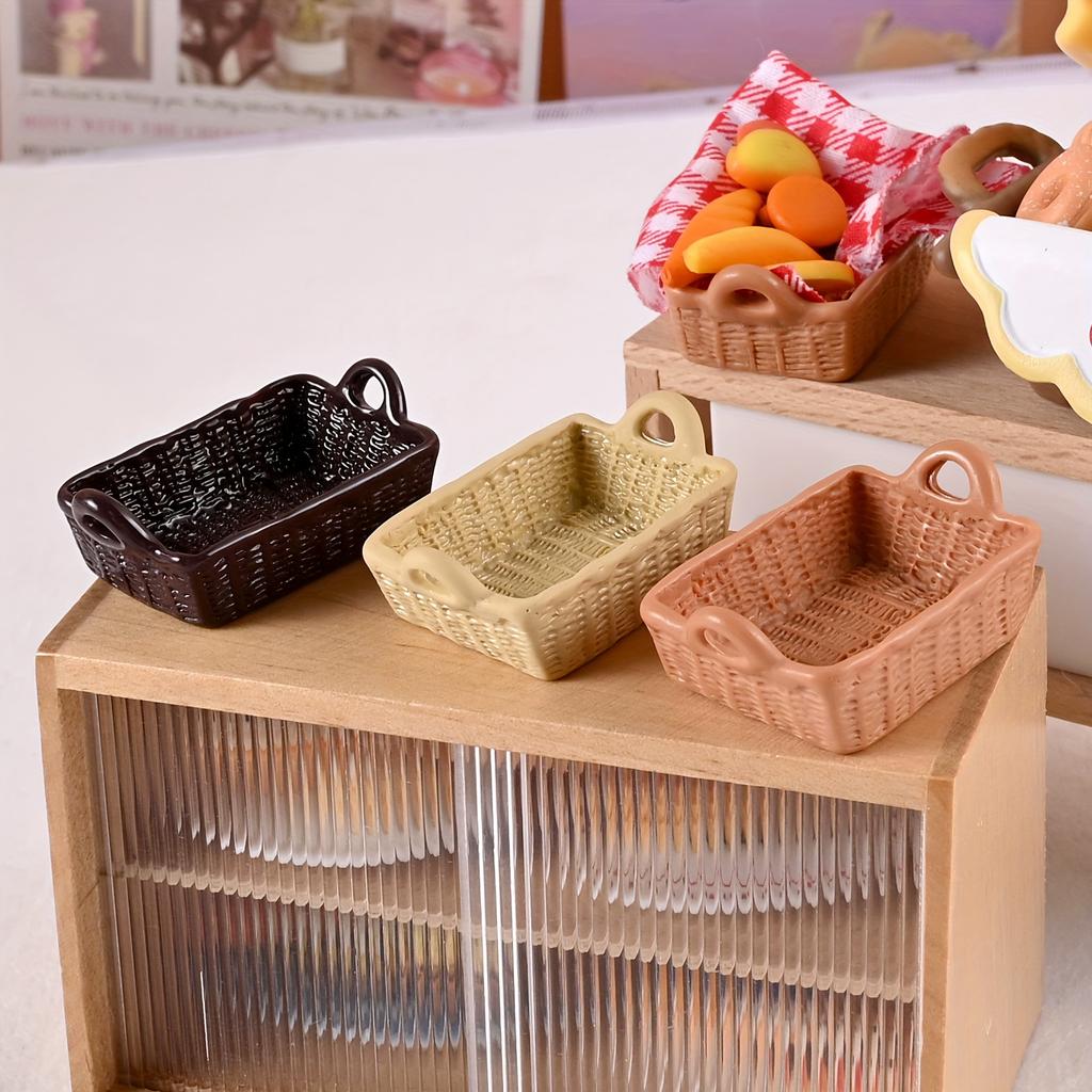 Mini Bread basket decoration, resin crafts, house decoration accessories miniature food bread basket, DIY miniature scene art project