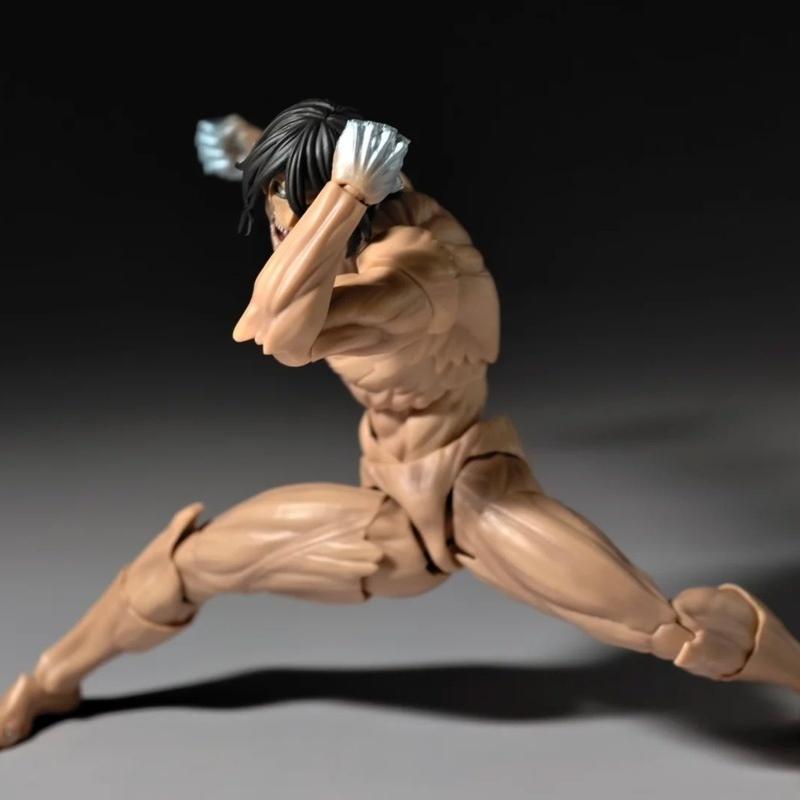 Attack On Titan Eren Jaeger Forma Colossale Kit Figure da Assemblare Action Figures Bambola Giocattoli in PVC Collezionabili Ornamento Regali Sorpresa per Ragazzo