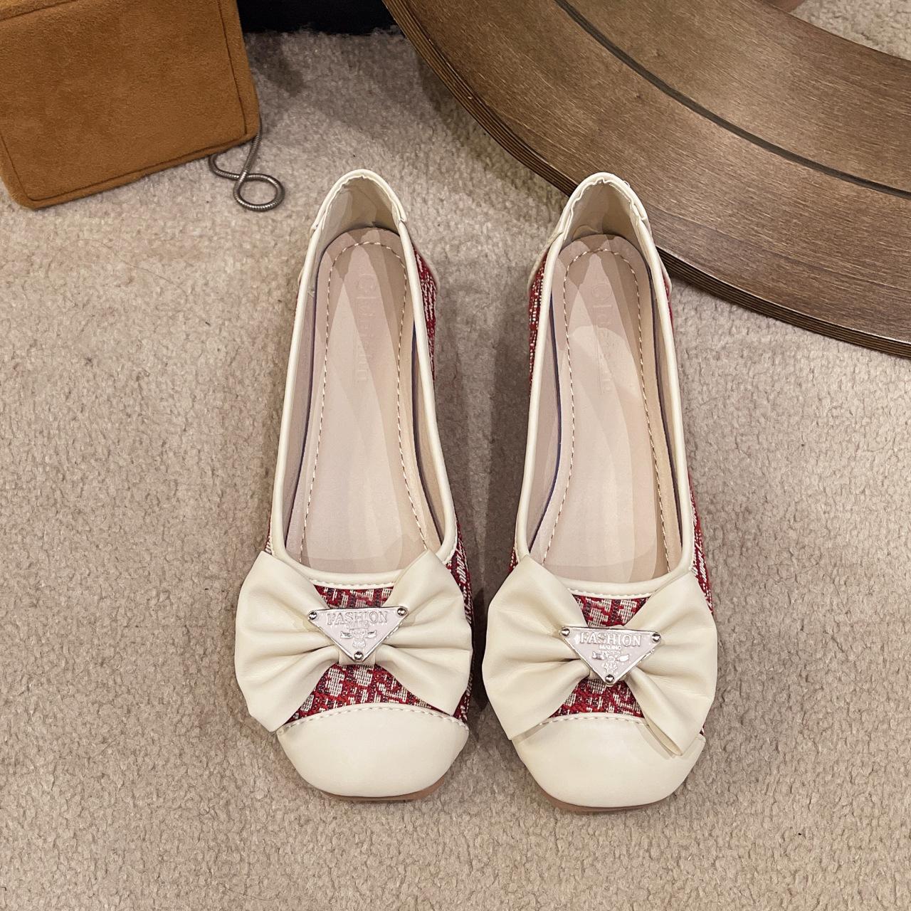 

French gentle women s shoes spring and autumn soft soles fairy style celebrity temperament evening Mary Jane shoes Doudou shoes women s single shoes 40 красный