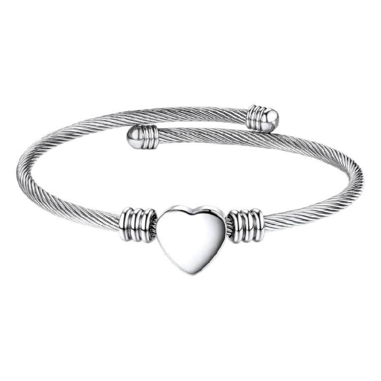 Adjustable Heart Shaped Cable Bracelet Premium Stainless Steel Jewelry Comfortable Wear Wristchain For Long Hours
