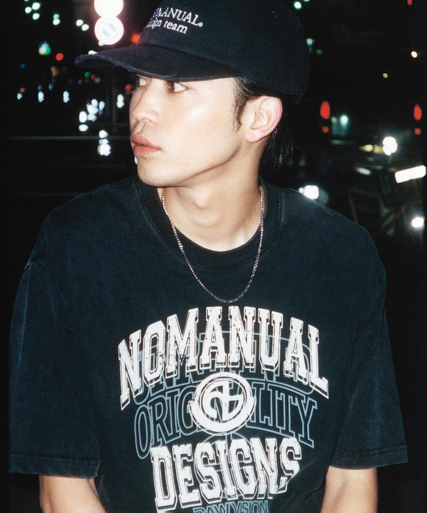 Nomaenyueol Layered Arch Graphic T-Shirt - Washed Black