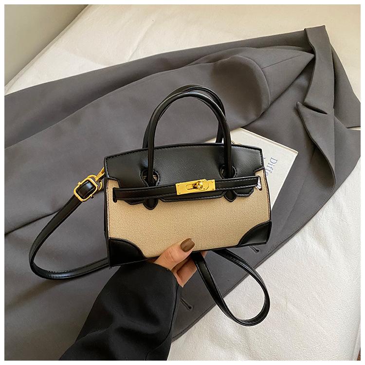 

2025 осень новый тренд мода зарубежный стиль большая вместимость для поездок на работу на плечо сумка-мессенджер европейский и американский ретро леопардовый принт сумка женская