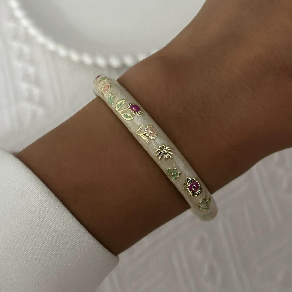 Retro New Trend Enamel Dropped Glaze Flower Texture Bracelet for Women Unique Design Evil Eye Floral Zircon Bangle Party Jewelry