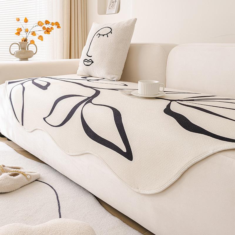 Special-shaped Sofa Cushion, New Year's Festive Red, Wedding, Four Seasons, Universal Irregular, High-quality Sofa Cover, Cloth Towel