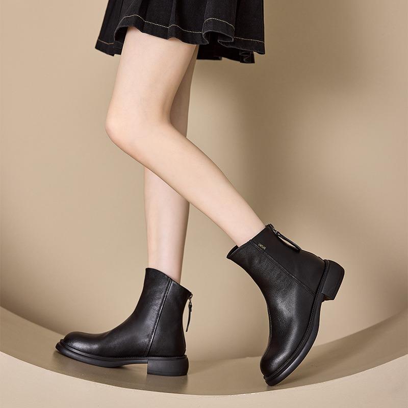 Autumn and winter velvet leather Martin boots women's rear zipper skinny women's boots retro large size casual shoes