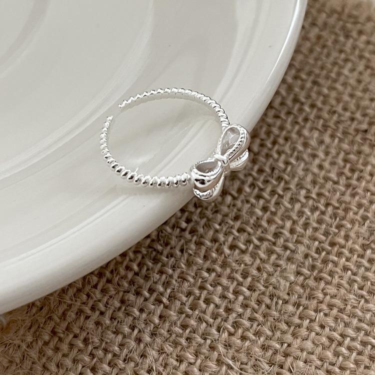 Girly Bow S925 Sterling Silver Ring - Niche Design, Sweet Plain Band, Perfect Index Finger Gift