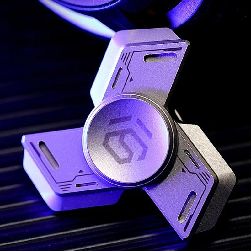 

Stainless Steel Fidgeting Spinner Plaything Edc Metal Stress Ease Genius Fingertip Gyroscope Steel Battle Armor Boy Adults Toys