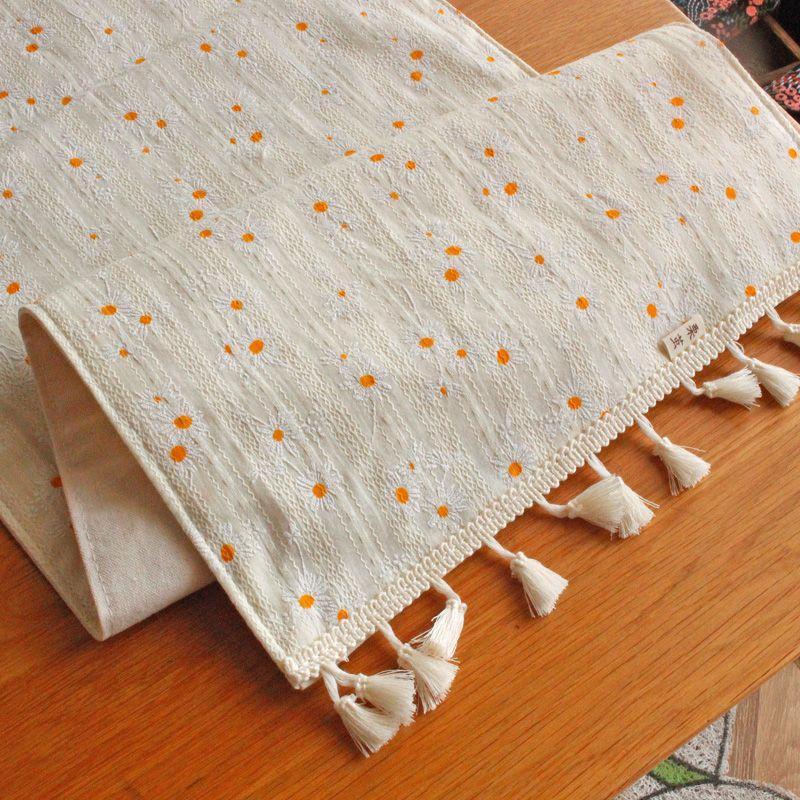 

Small Fresh Pastoral Sideboard Cabinet Cover Towel Cloth Bed Table Runner Small Daisy-flat tassel-cotton spell 30*130cm