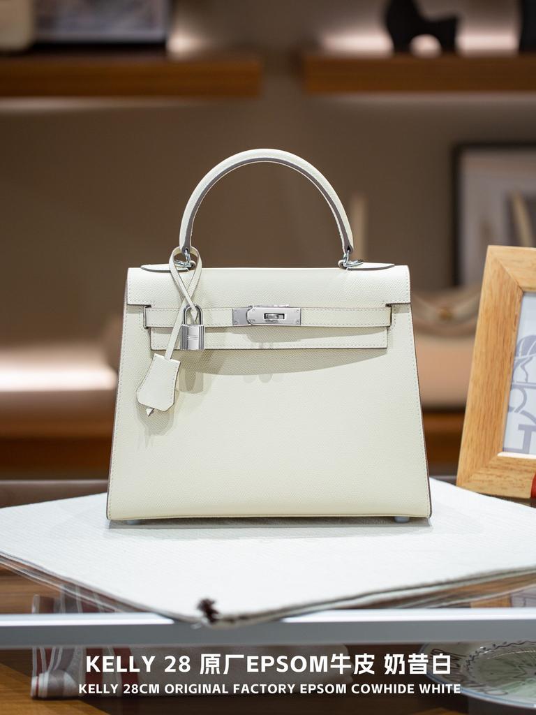 28 Second-Generation Cowhide Tote Bag Large Capacity Handbag Fashion Single Leather Decoration Womens Bag