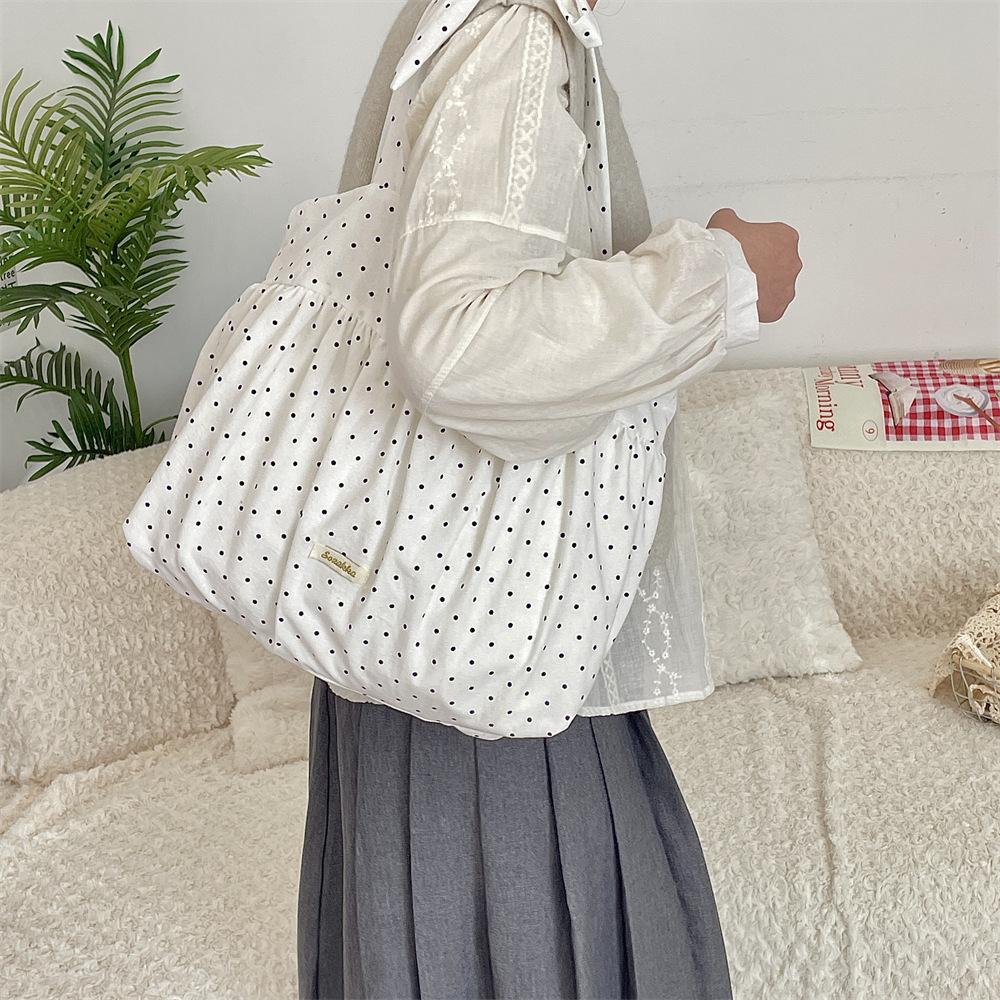 

Lazy Large Capacity Tote Bag Belted Nylon Shoulder Bag Casual Underarm Bag Spring Summer New Dot Design Casual Handbag 43x13x37cm чорний