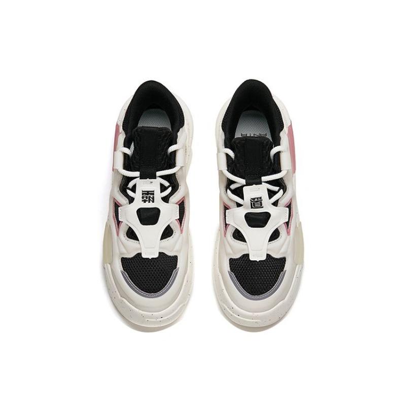Anta Badao 3.0 Low Top Sneakers Womens Black White 122218084-2