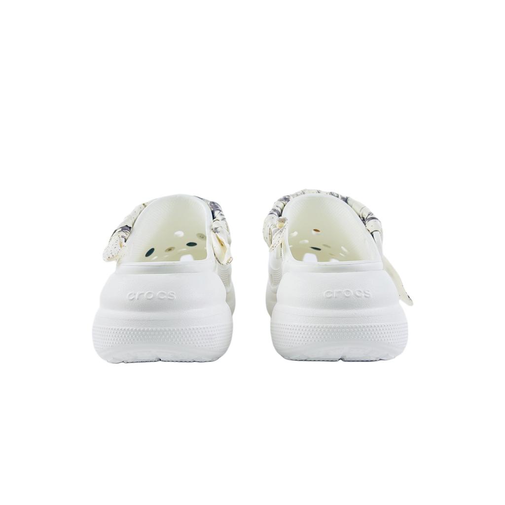 Crocs Crush Clog EVA Bear Buttons Fashionable and Versatile Comfortable Casual Hole Shoes Unisex White
