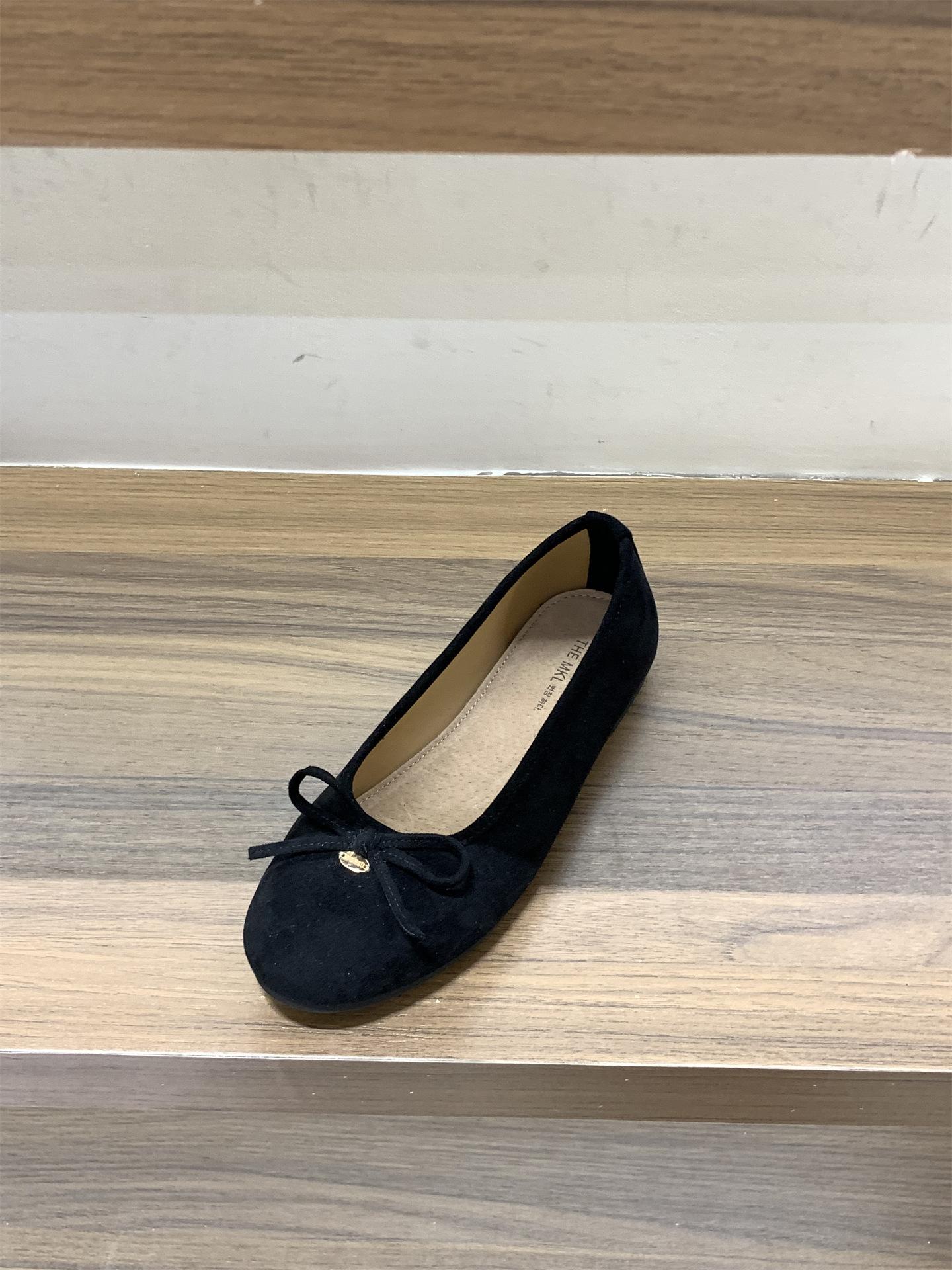 

Inner height increase retro suede round head ballet single shoes women s shoes 2025 new autumn leopard print bow evening shoes 39