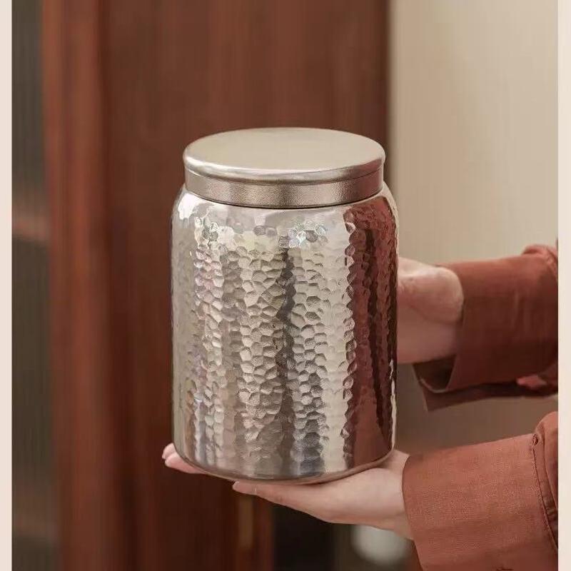 

Yipan Pure Titanium Hammered Tea Canister