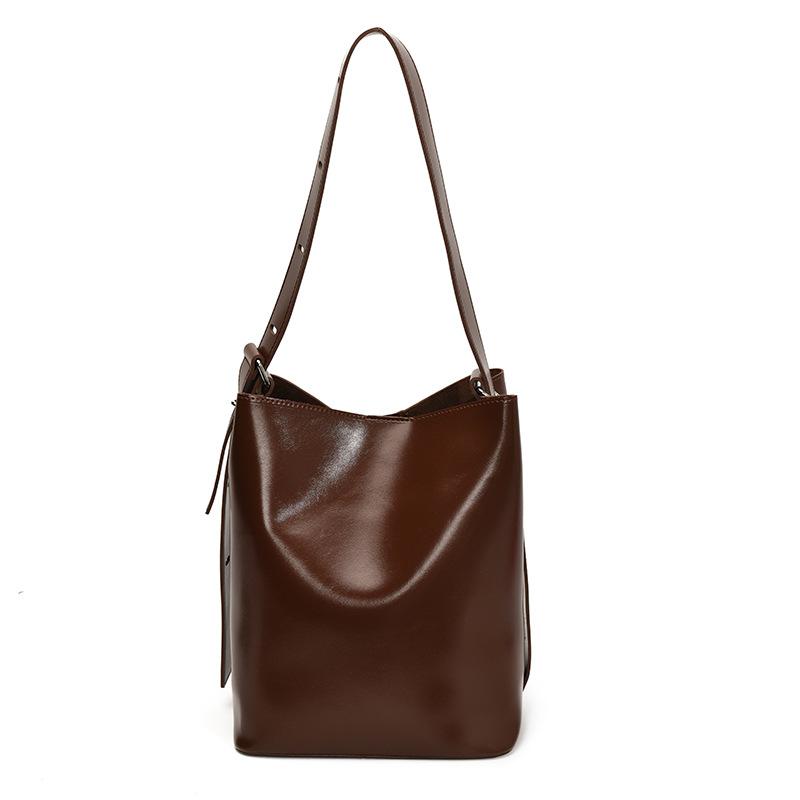 Lazy Wind Bucket Bag Women's Autumn and Winter New Large-capacity Commuter Bag Simple Messenger Tote Women's Bag