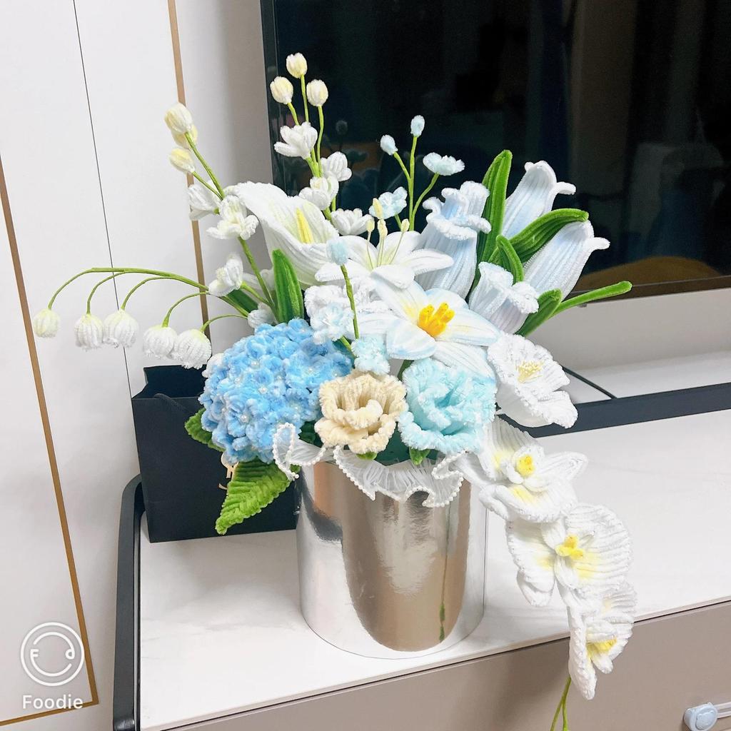 Handmade Pipe Cleaner Rose Bucket Bouquet - DIY Kit & Finished Product for Girlfriends & Best Friends