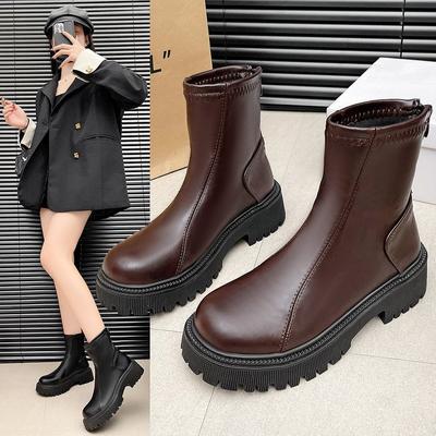 Sapatos Femininos Curtos de Borracha Inverno Bico Redondo Inverno Salto Grosso Botas de Moda Fashionáveis Primavera e Outono