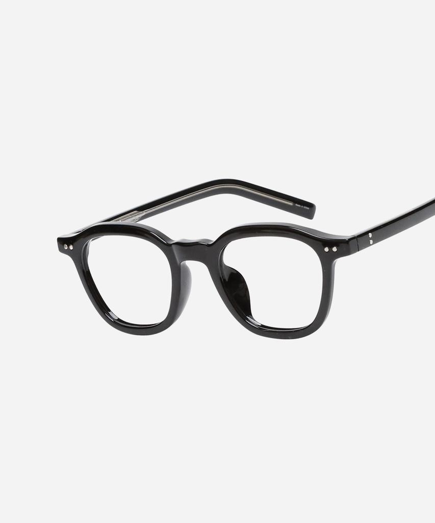 Neotelia Jini · Black