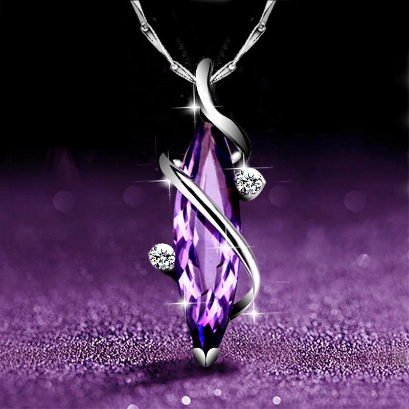 Amethyst Horse Eye Necklace, Short Zircon Pendant, Fashionable Melon Seed Chain (Including Chain)