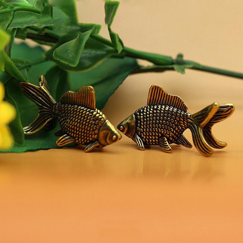 Goldfish Figurines Retro Brass Lucky Animal Statue Ornament Home Decor Desk Decoration Creative Crafts Cute Gifts