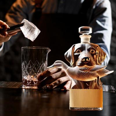 Hunting Dog Whiskey Decanter 3D Engraved Duck Hunter Dog Glass Bottle Animal Whiskey Bottle Wine Container for Men Dad Home Bar Decor