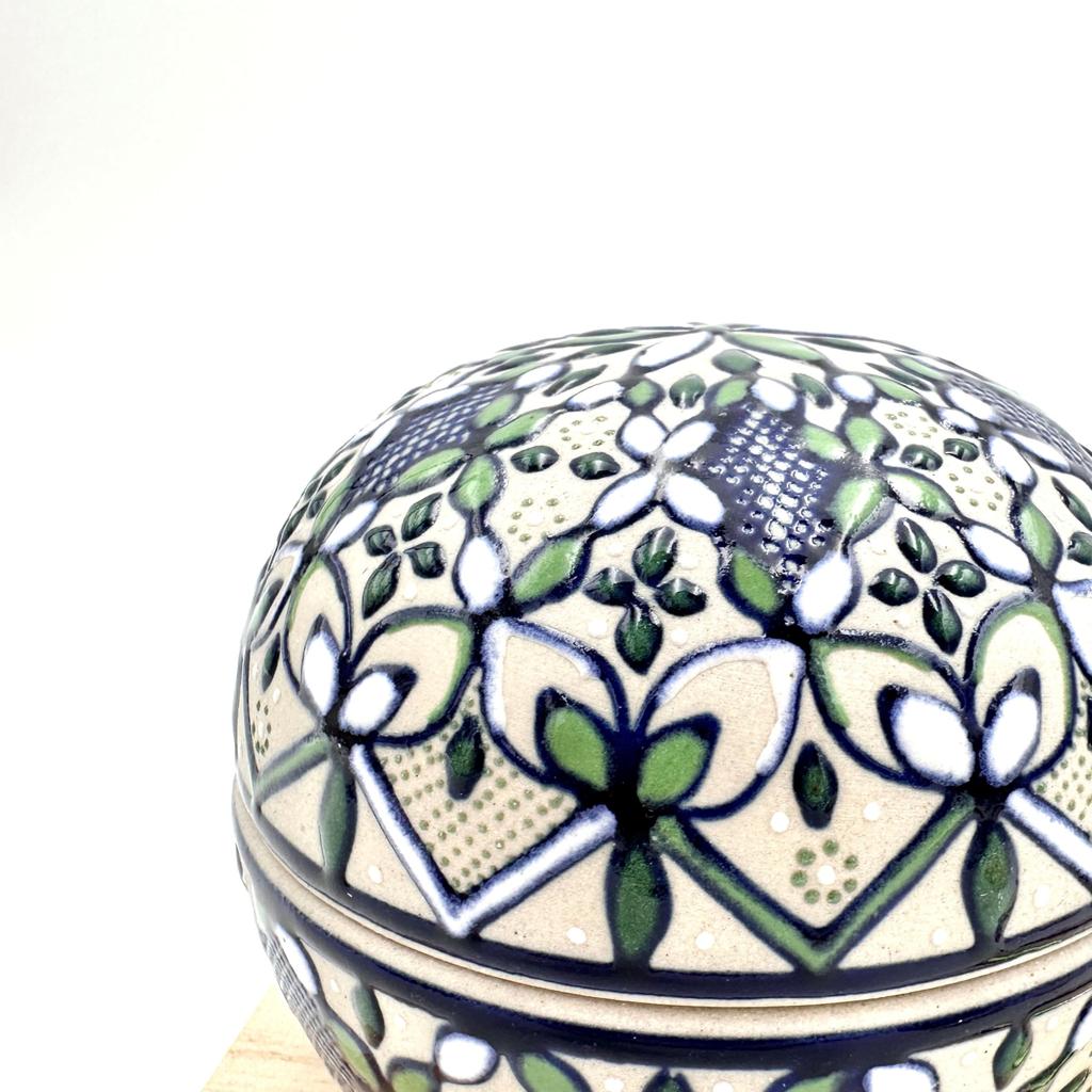 Mexican Servin Pottery Container Set with Lid, 270ml Capacity, 8.4cm Diameter, 8.2cm Height (Includes Cutting Board, Spoon, and Fork) [Used]