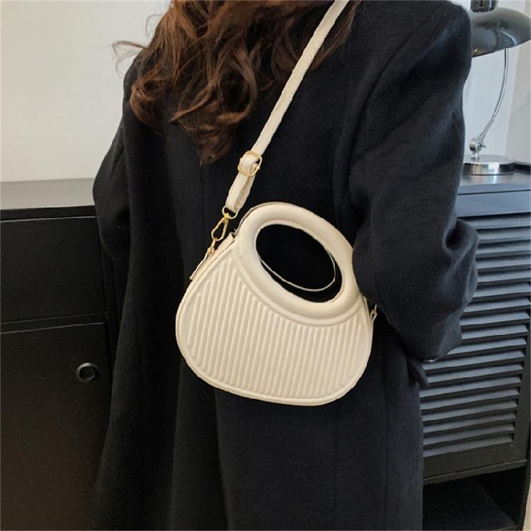 Fashionable Shoulder Bag for Women PU Messengers Bag Half Moon Crossbody Bag