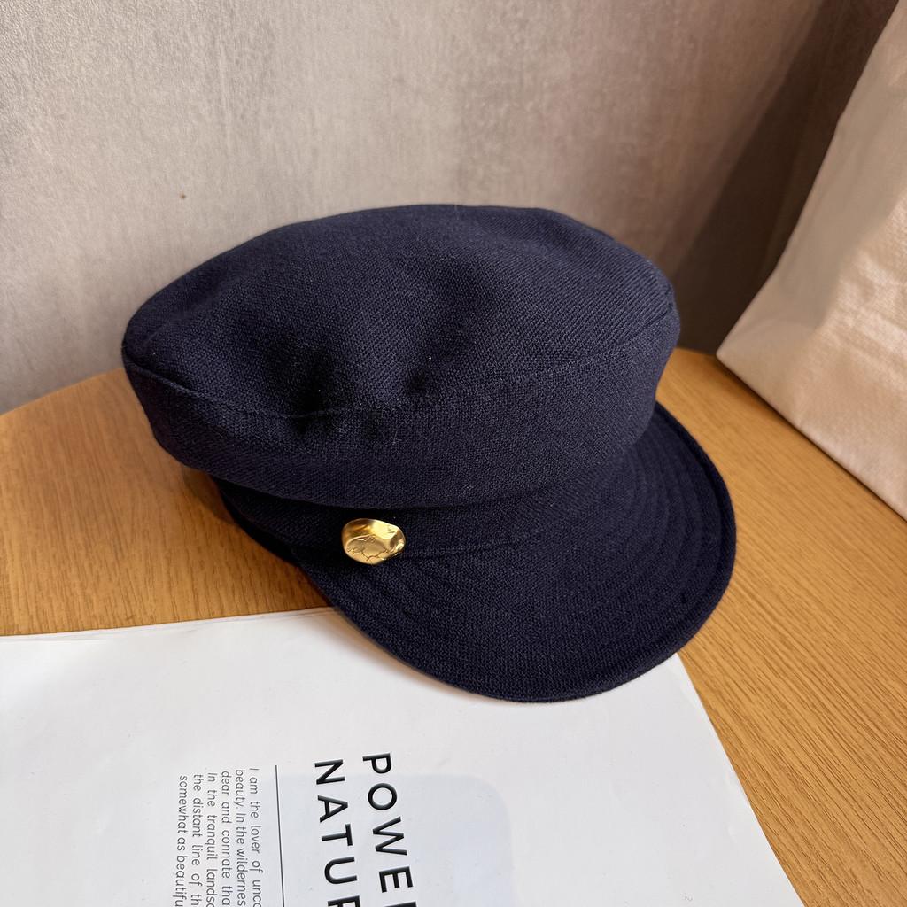 

Женская фетровая шляпа газетчика из шерсти с коротким полем для повседневных осенних и зимних нарядов тёмно-синий