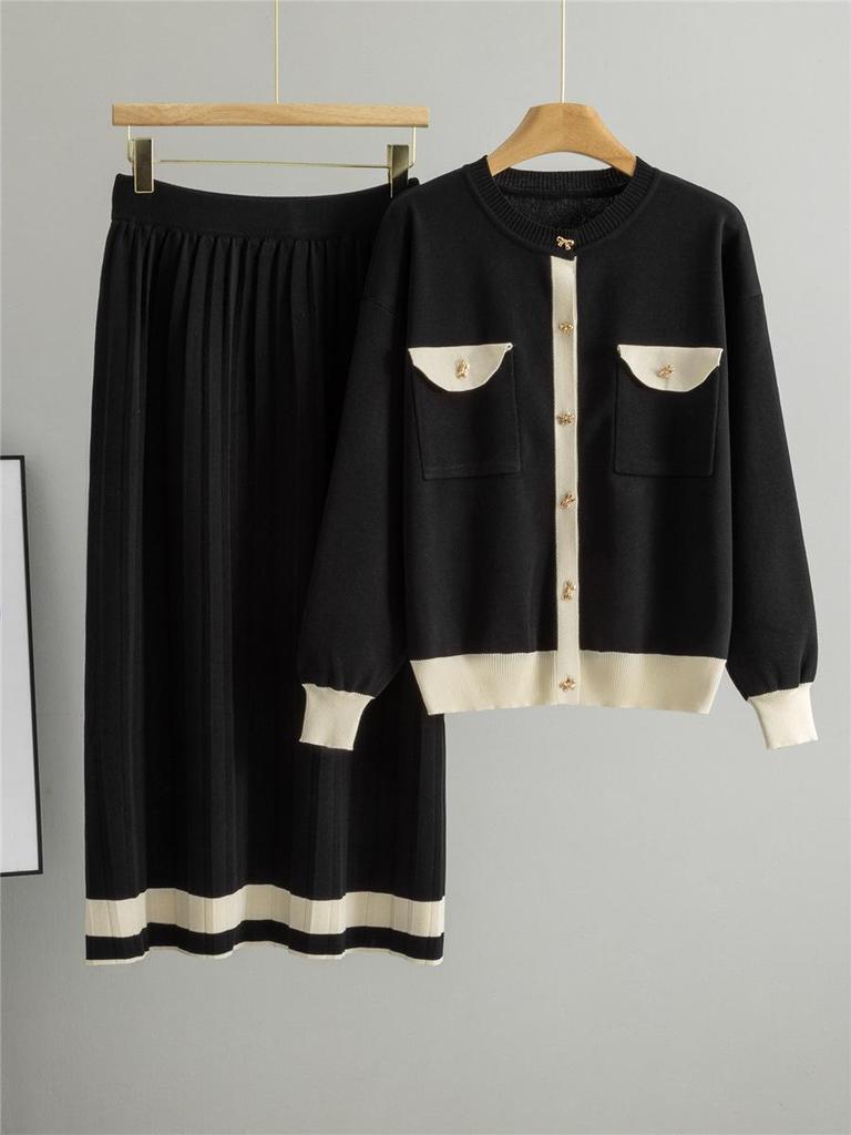 2026 Spring Women's Pleated Skirt & Round Neck Cardigan Set