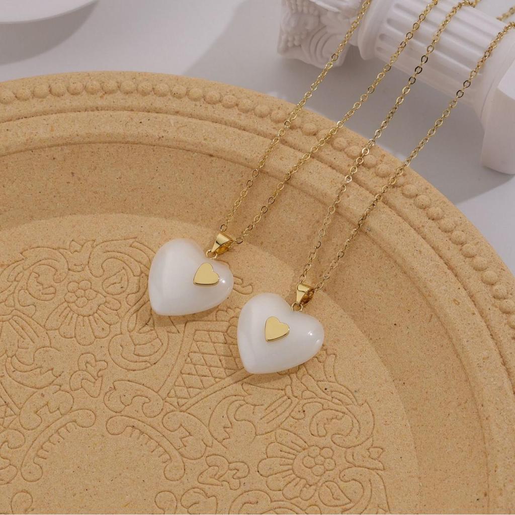 Cross-border Trendy Heart-shaped Golden Jade Necklace - European and American Light Luxury Style