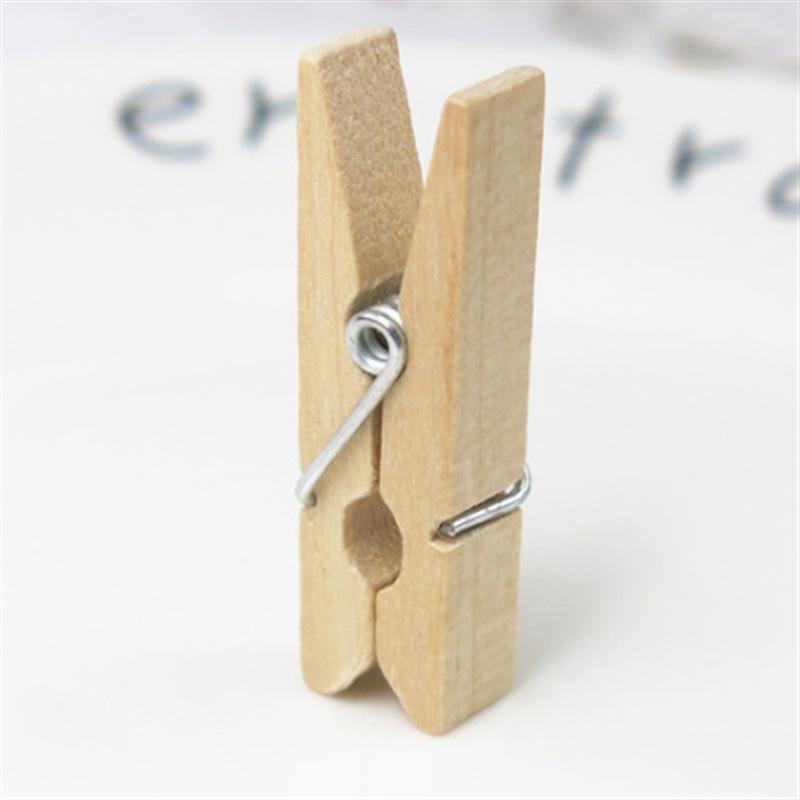 3.5cm Cute Cartoon Photo Wall with Hemp Rope & Wooden Clips - Convenient Message Board
