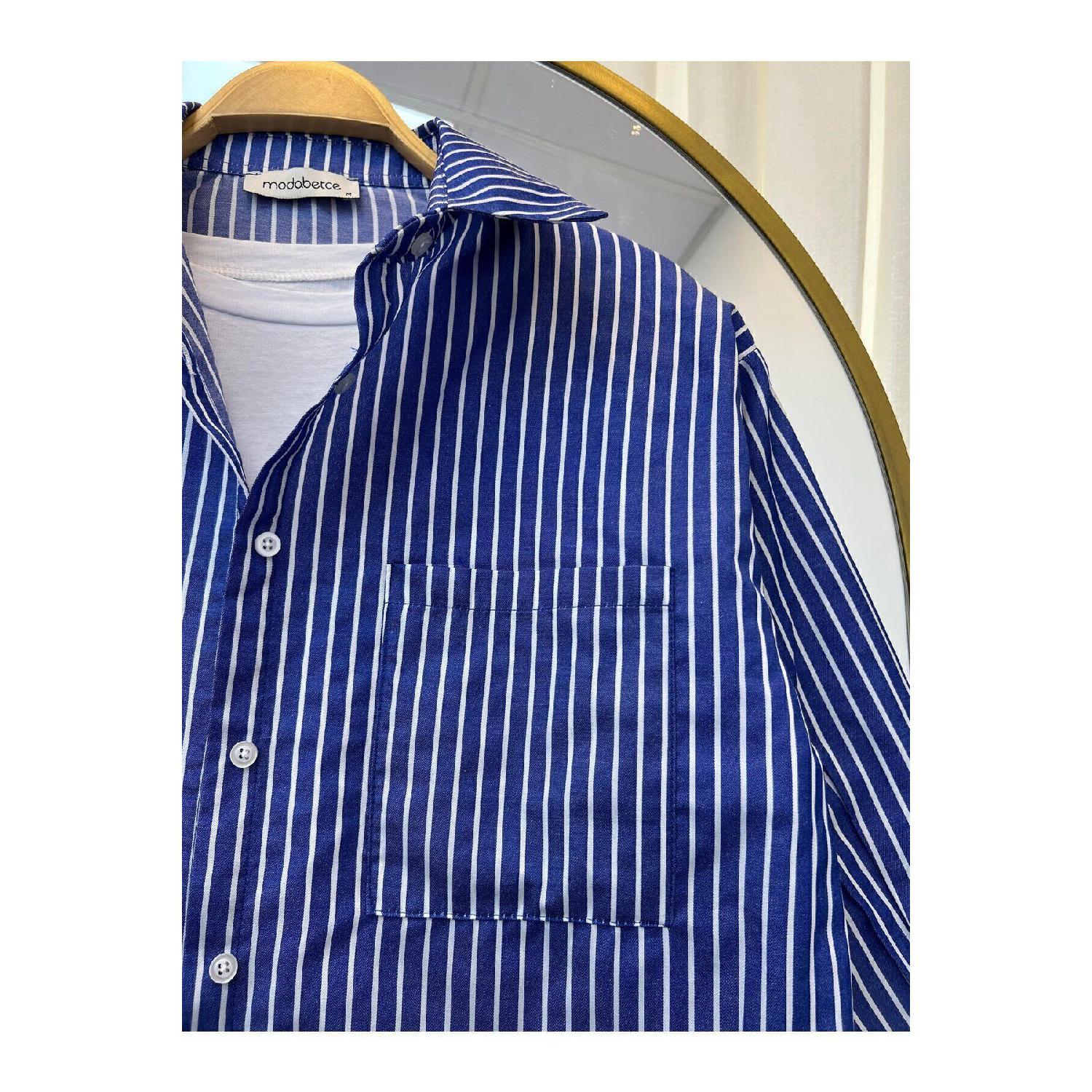 

Жіноча сорочка оверсайз в смужку S