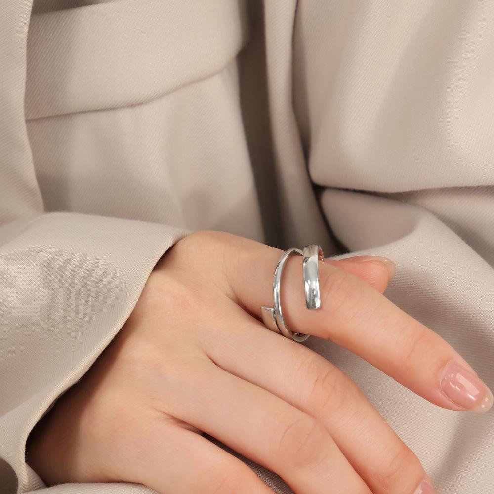 Elegant 18K Gold Double Circle Ring: Women s Trendy Titanium Steel, European  American Design, Non-Fading Size 6
