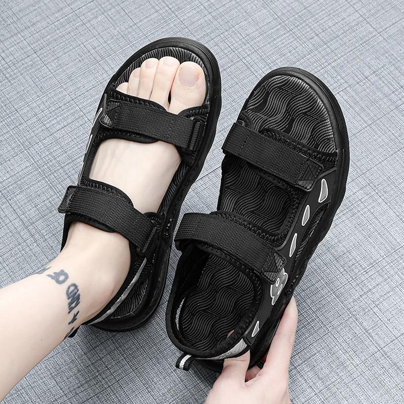 Fashion Student Non Slip Soft Bottom Beach Boys Sandals Men's Summer Sandals Leather Open Toe Sandal Walking Water Athletic