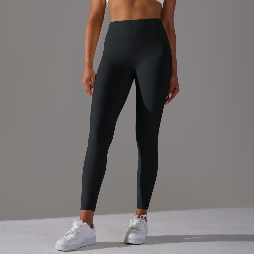 Seamless High-Waist Nude Breathable Yoga Capri Pants