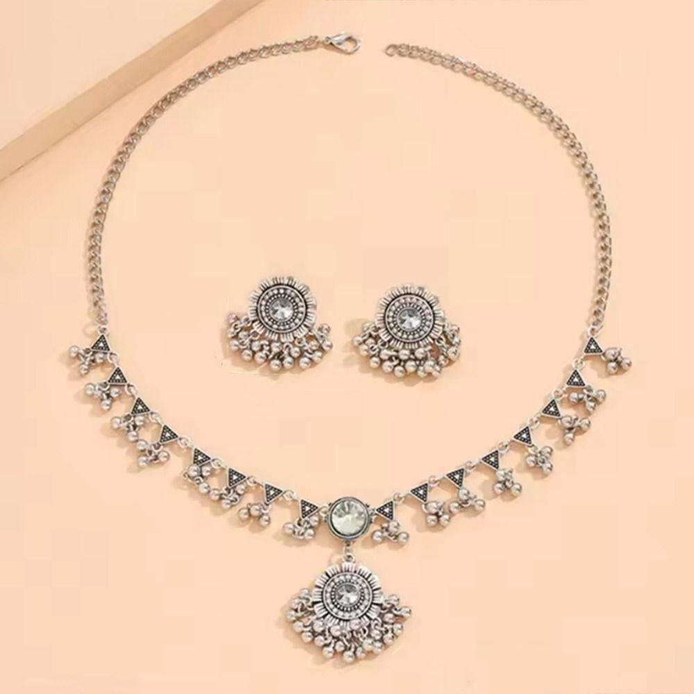 Fashion Women Jewelry Set Ethnic Style Forehead Ornament Tassel Necklace Earrings Set  Gifts