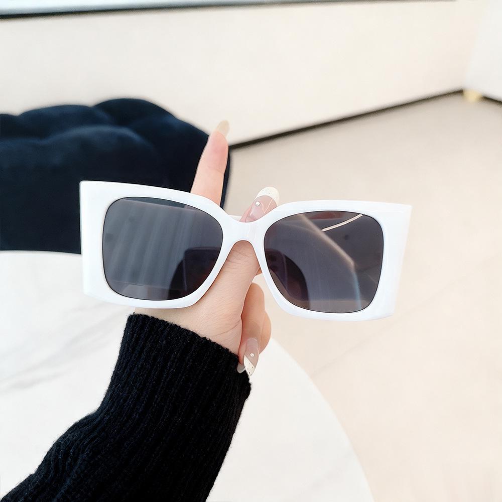 Women's Retro Large Frame Sunglasses - European & American Fashion Trend, High-End Style