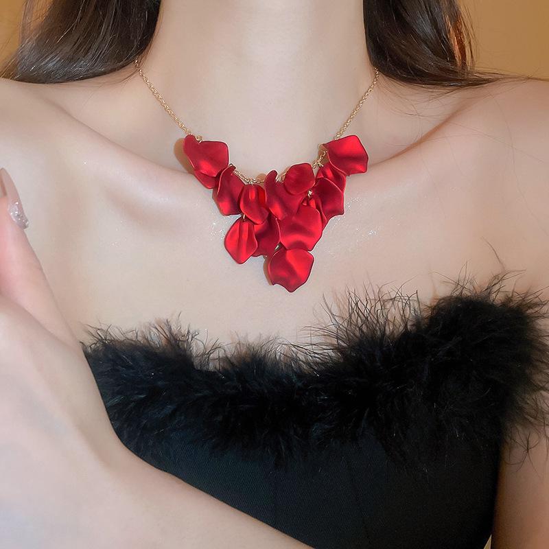 Collana con Perline per Clavicola Resort Bohemien - Accessorio di Moda di Lusso Leggero di Alta Gamma