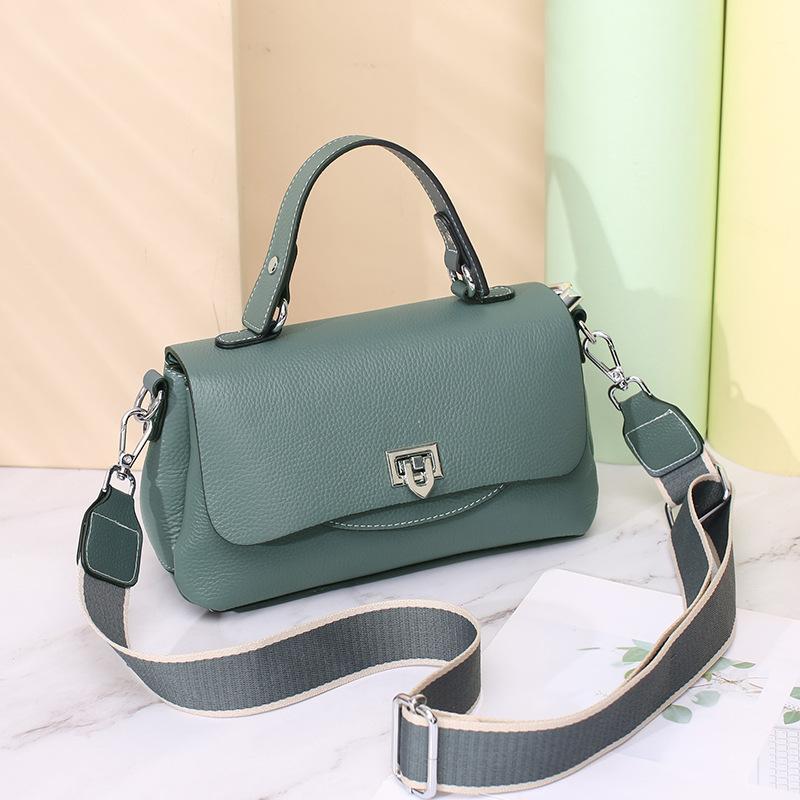 

Summer New Women s Leather Saddle Bag First Layer Cowhide Large-capacity Messenger Bag Fashionable Shoulder Bag