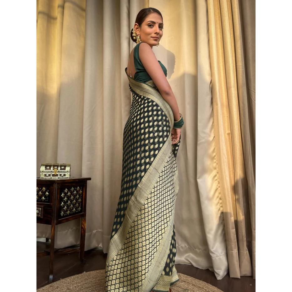 Îmbrăcăminte elegantă unick pentru plivitul și hainele de petrecere saree pentru femei, bluză (Trebuie să fie cusute după mărime și potrivire)